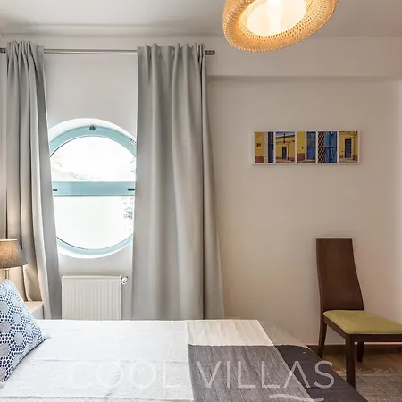 Marina Water View - 6 People, Bars & Restaurants 阿尔布费拉