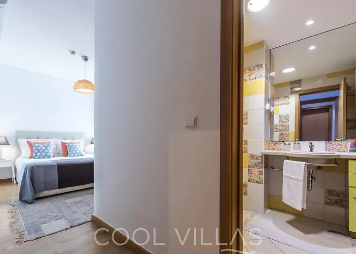 Marina Water View - 6 People, Bars & Restaurants Apartament