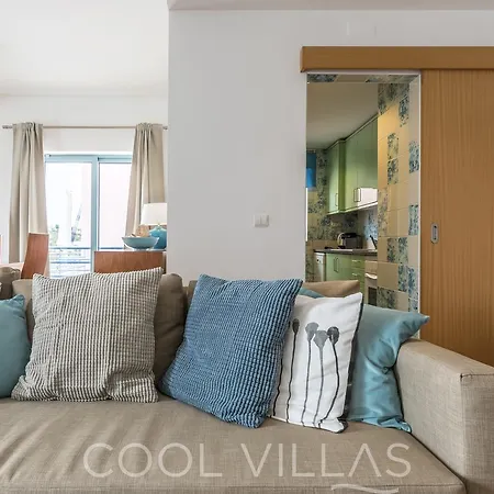 Apartament Marina Water View - 6 People, Bars & Restaurants Albufeira
